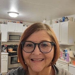 Meet your Posher, Yolanda